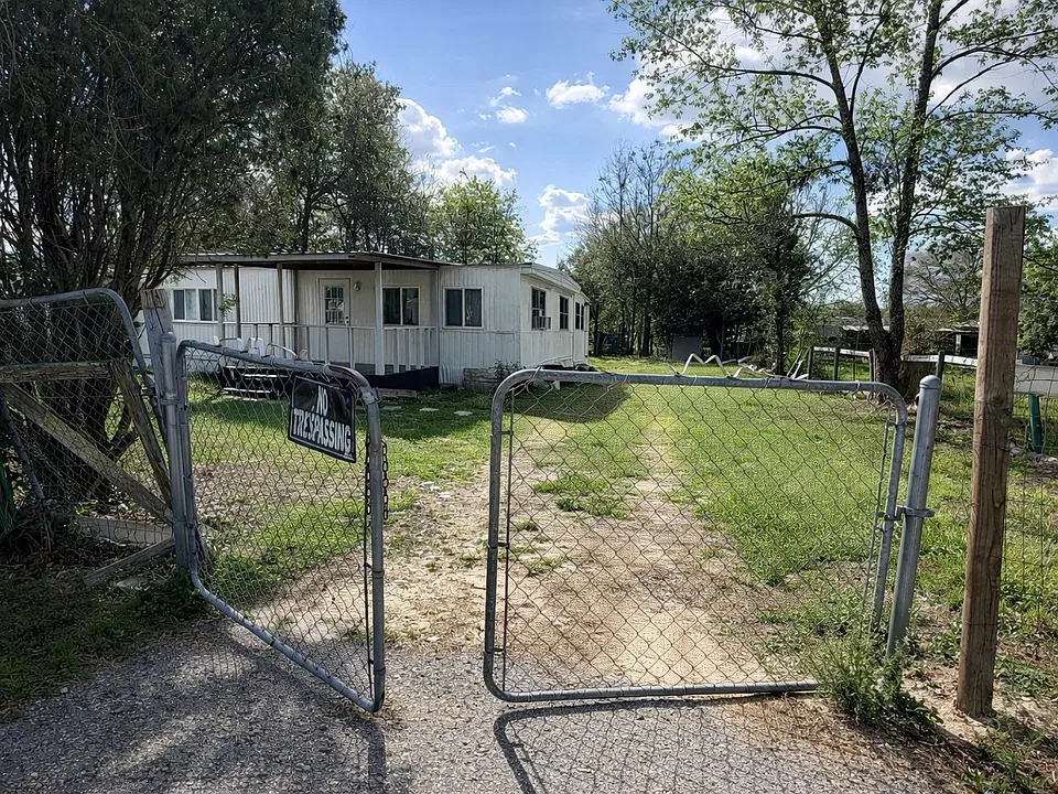 1842 NW 110th Ct