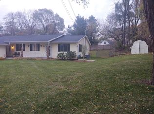 540 Four Mile Rd NW, Comstock Park, MI 49321