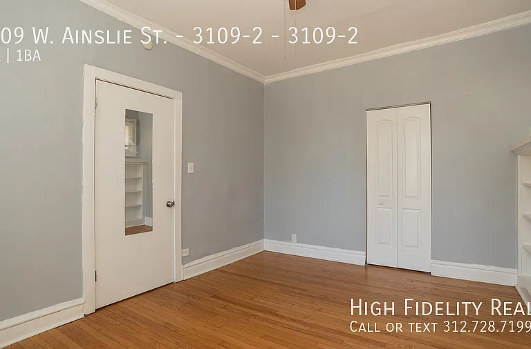 3109 W Ainslie St #2 — Photo 8