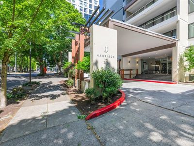255 SW Harrison St APT 15A, Portland, OR, 97201