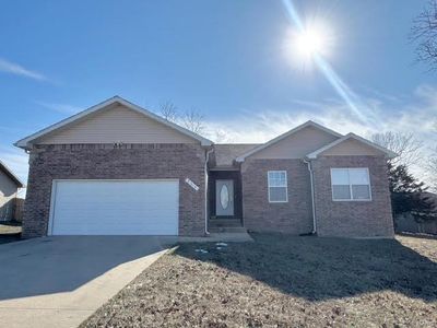 111 La Vista Dr, Waynesville, MO, 65583