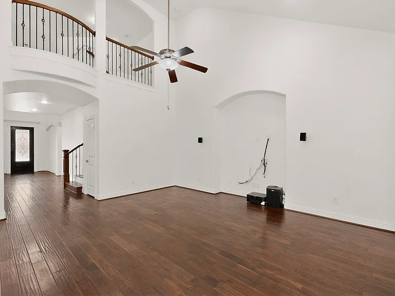 6819 Saint Francis Ct — Photo 6