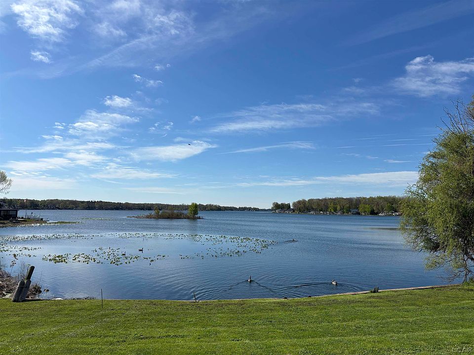 2nd image of 6000 Winter Rd