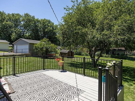 2nd image of 4602 Esch Ln