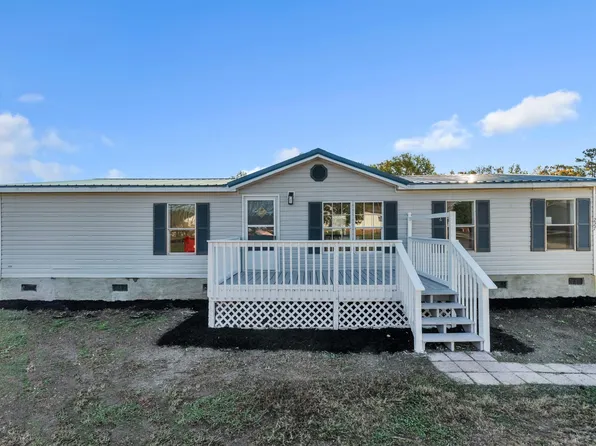227 Hipps Ave, Simpsonville, SC 29681
