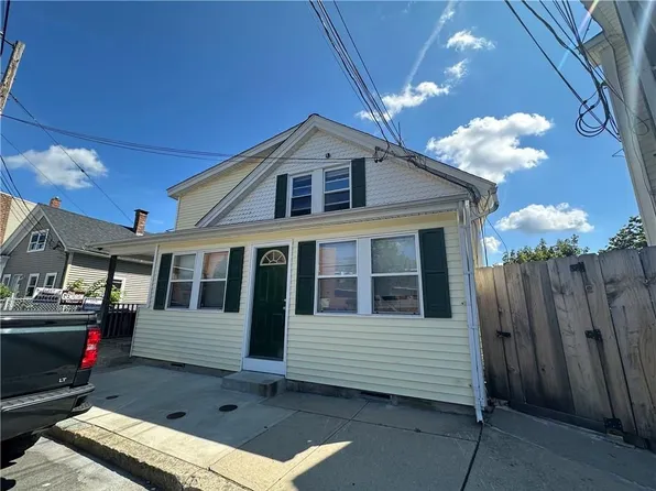 177 Boyden St, Woonsocket, RI