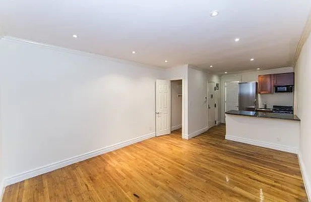 Rented by Icon Realty Management | media 1