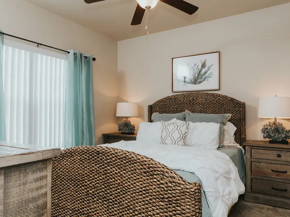 Cameron Isles Apartment Homes
