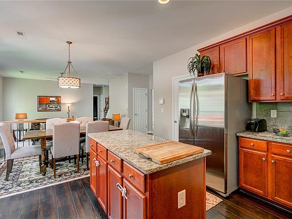 5th image of 3522 Sage Dale Ct
