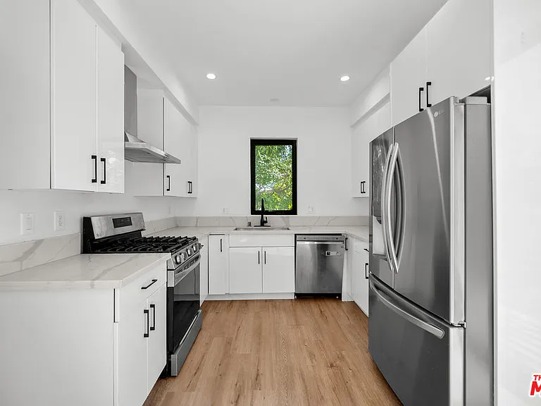 2646 Westwood Blvd — Photo 21