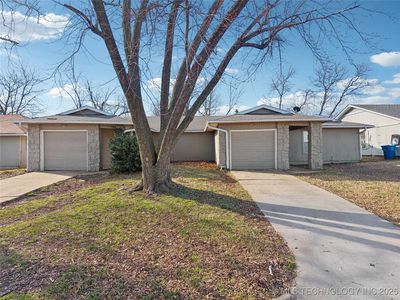 10886 E 33rd St, Tulsa, OK, 74146
