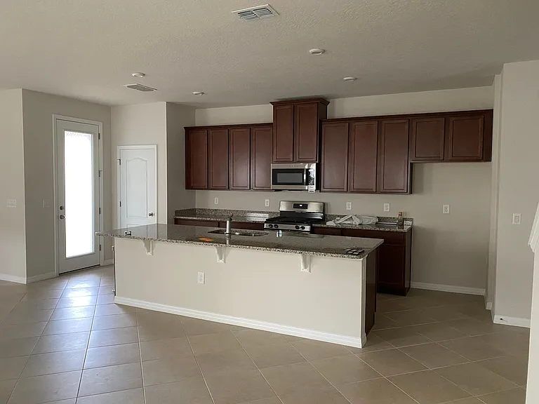 6186 Glory Bower Dr — Photo 4