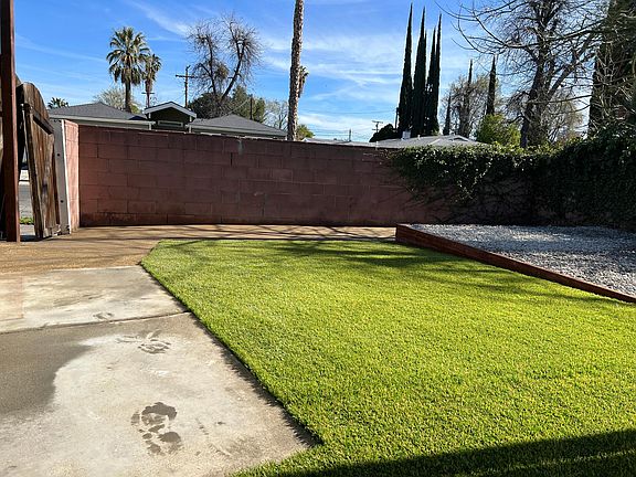 5th image of 7017 Fullbright Ave