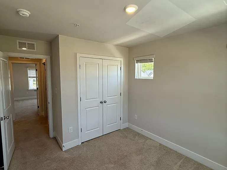 1670 Lake Placid Dr — Photo 18