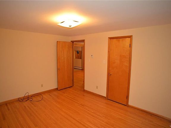 5th image of 31 Alder Pl