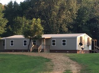1470 Evansville Rd, Sarah, MS 38665