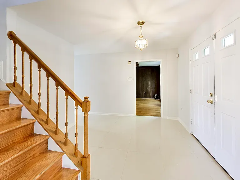 991 Farm Haven Dr — Photo 10