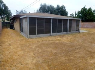 241 N Arrowhead Ave, Rialto, CA 92376