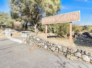 12920 Woodlake Rd, Grass Valley, CA 95949