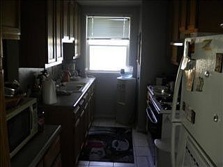 2nd image of 3212 San Francisco Ave