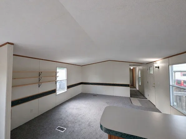 137 Timothy Dr, Dover, OH 44622