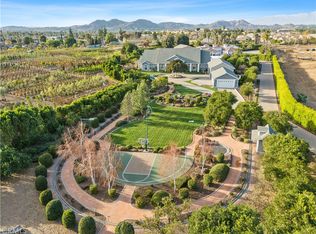 11033 Victoria Ave, Riverside, CA 92503