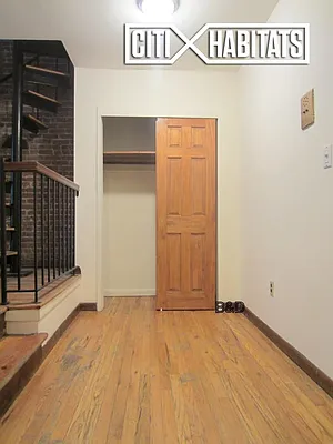 Rented by Citi Habitats | media 29