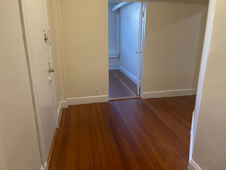 437 Cambridge St #7A — Photo 11