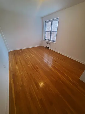 Rented by Contact Realty | media 8