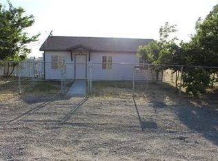 42703 7th St E, Lancaster, CA 93535