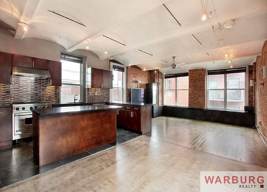 1st image of 275 Water St