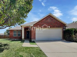 16428 Cowboy Trl, Justin, TX 76247