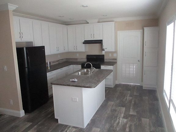 3rd image of 289 Silver Peak Dr #440