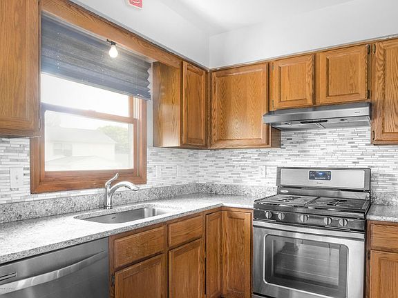 5th image of 4809 Moultrie Cir