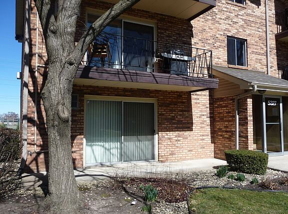 3rd image of 5327 Waterbury Dr APT 402