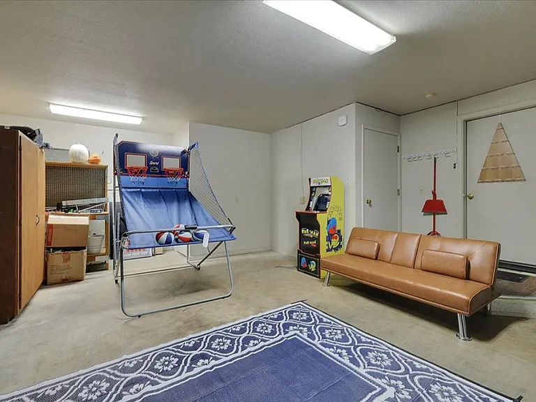 21740 Homestead Rd #ID1571027P — Photo 98