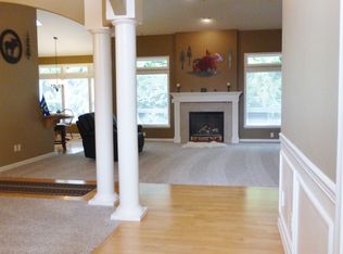 8461 Smugglers Cove Ln, Mukilteo, WA 98275
