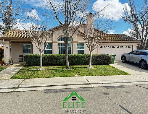 8489 Camino Vista Way Photo 1