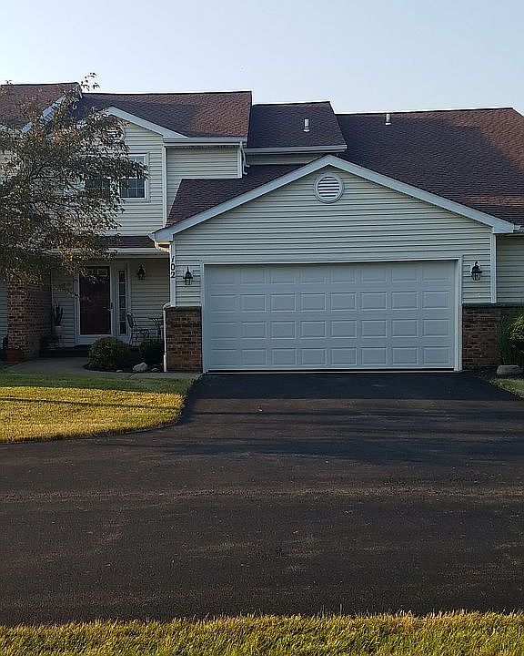 1st image of 102 Southwick Dr
