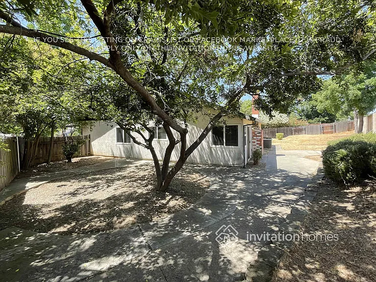 4913 Adorn Ct — Photo 14