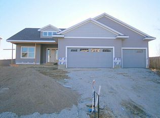 1704 S 14th St, Adel, IA 50003