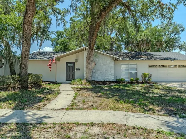 8018 W Pocahontas Ave, Tampa, FL 33615