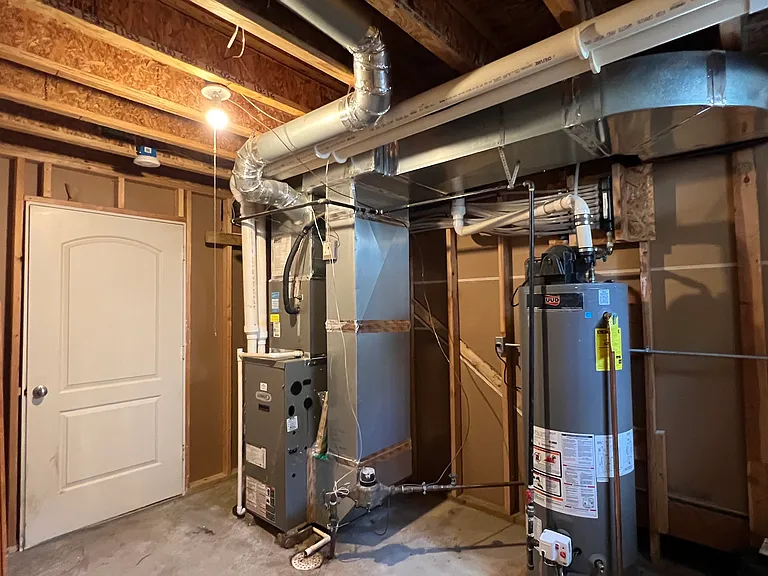 480 SE Waco Pl — Photo 23