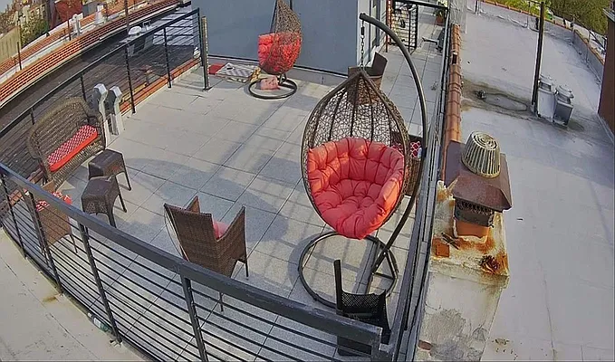 Rented by EXR | media 38