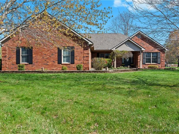 3886 Highland Lake Drive, Georgetown, IN 47122