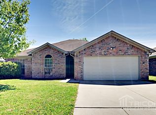 3733 Brett Dr, Fort Worth, TX 76123