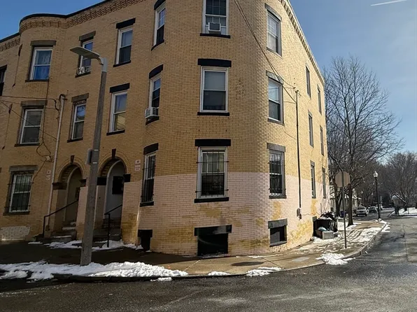 16 Norwell St, Boston, MA 02121