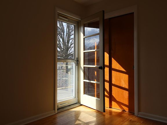 5th image of 14607 Clifton Blvd