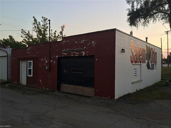 3rd image of 150 S Lincoln Ave