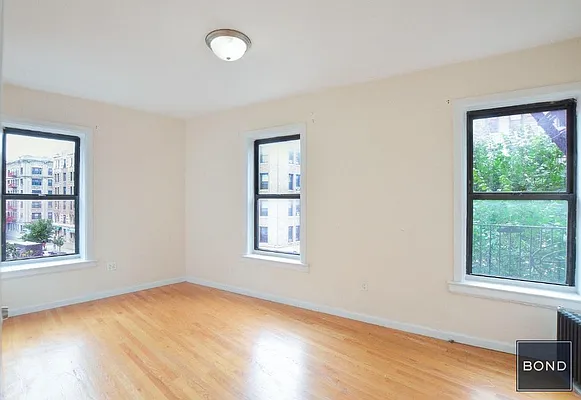 Rented by Bond New York | media 15